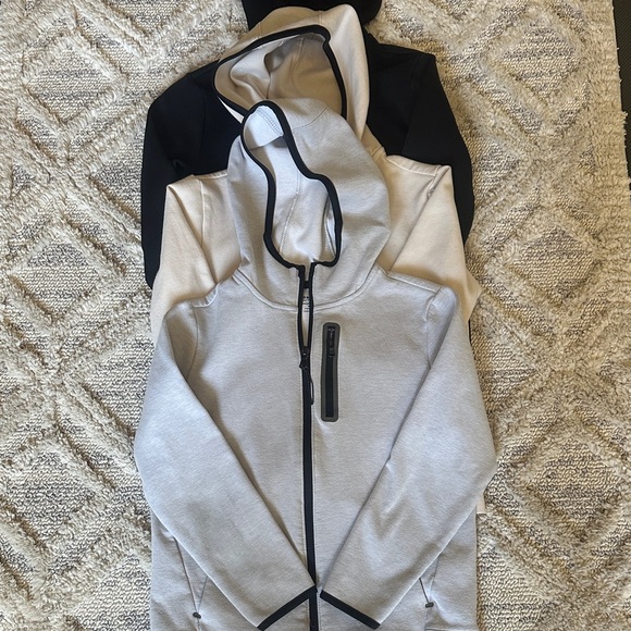 Old Navy Other - Old Navy Tech Gray Cream and Black Zip-Up Hoodies